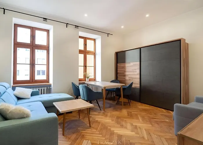 Cozy Flat In Rynek Апартаменты *